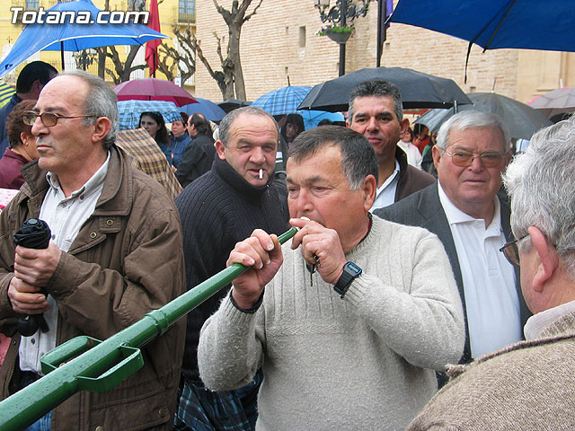 JUEVES SANTO - TRASLADO DE LOS TRONOS A LA PARROQUIA DE SANTIAGO - 401