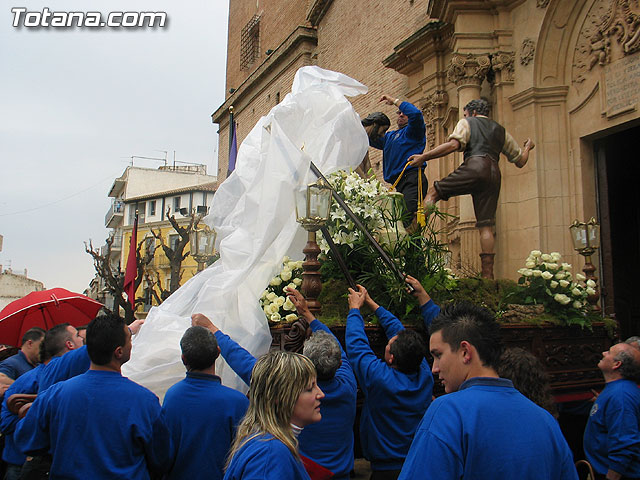 JUEVES SANTO - TRASLADO DE LOS TRONOS A LA PARROQUIA DE SANTIAGO - 480