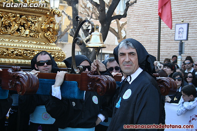 Procesin Viernes Santo maana 2010 - Reportaje II (Recogida) - 412