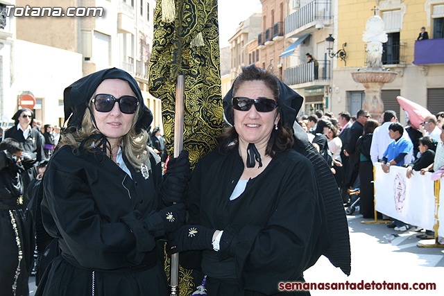 Procesin Viernes Santo maana 2010 - Reportaje II (Recogida) - 499