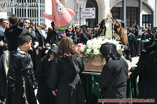 Procesin Viernes Santo maana 2010 - Reportaje II (Recogida) - 501